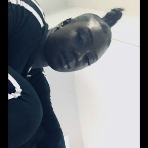 Meet your Posher, Jasmine